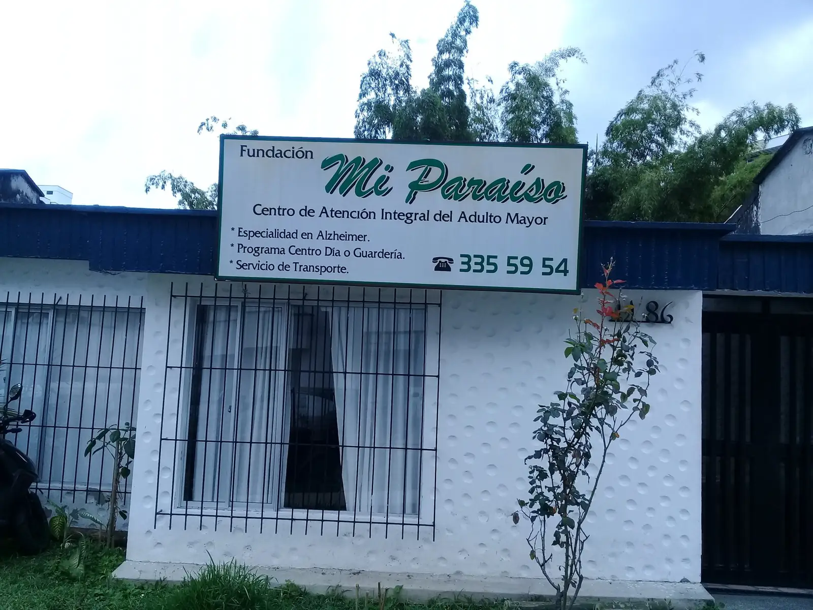 Fachada de Fundación Mi Paraíso