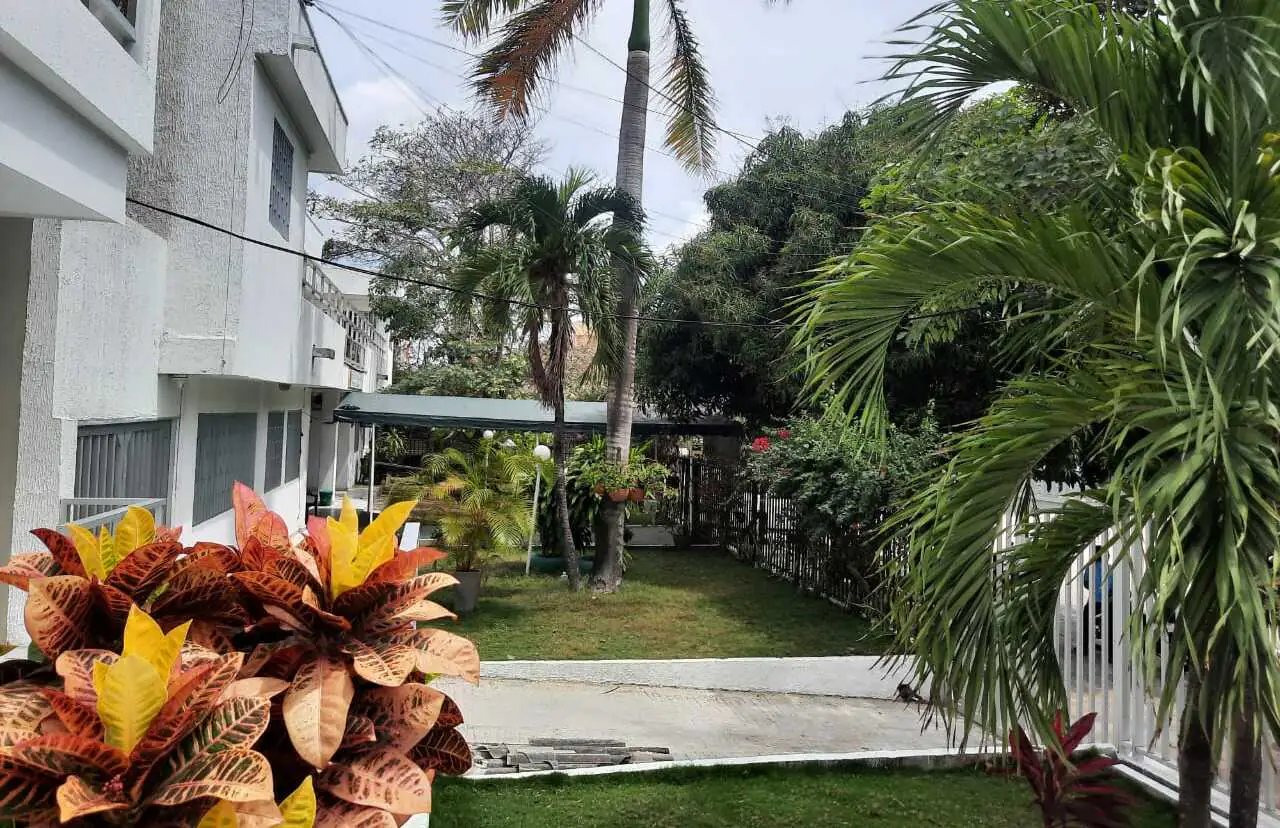 Jardín o zona exterior de Hogar Geriátrico Atardecer Sereno