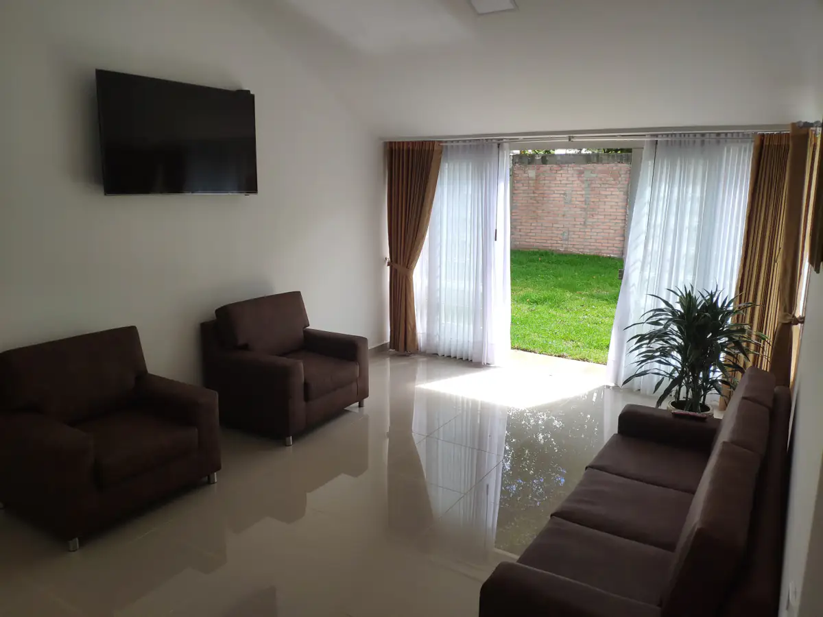 Zona común de Hogar Family Care - Sede 1 Niza Antigua