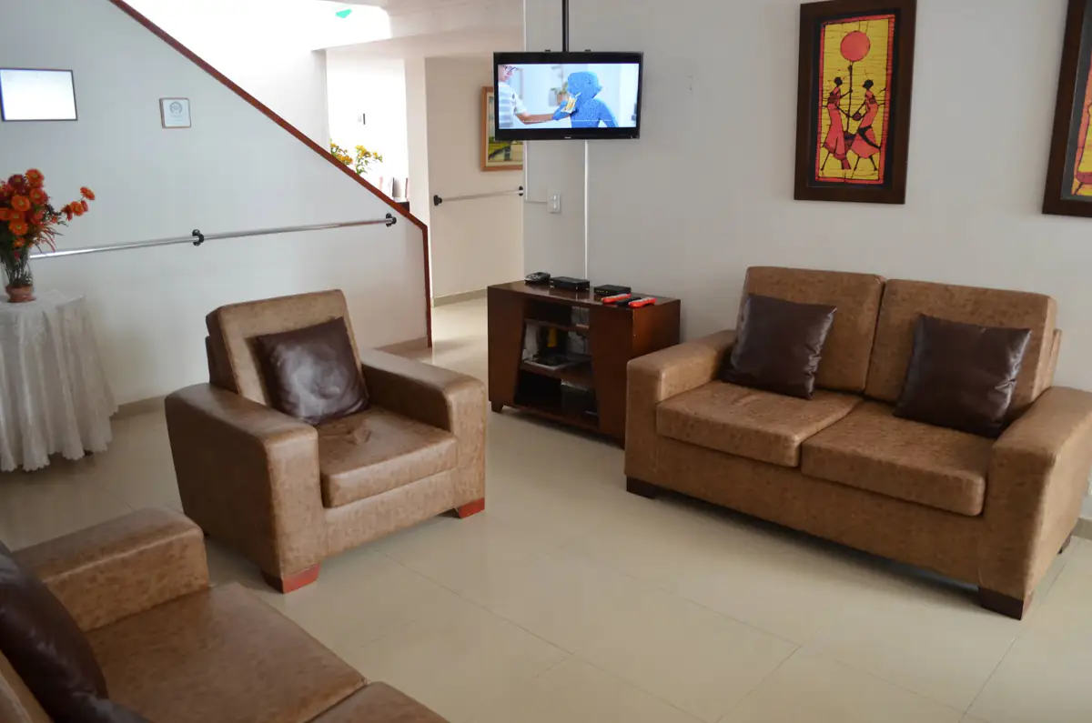 Zona común de Hogar Family Care - Sede 2 Niza Antigua