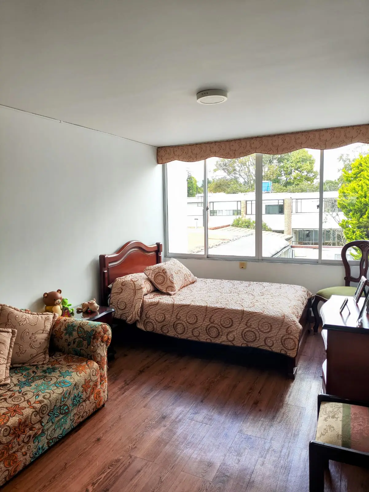 Habitación de Hogar Family Care - Sede 5 Niza Antigua
